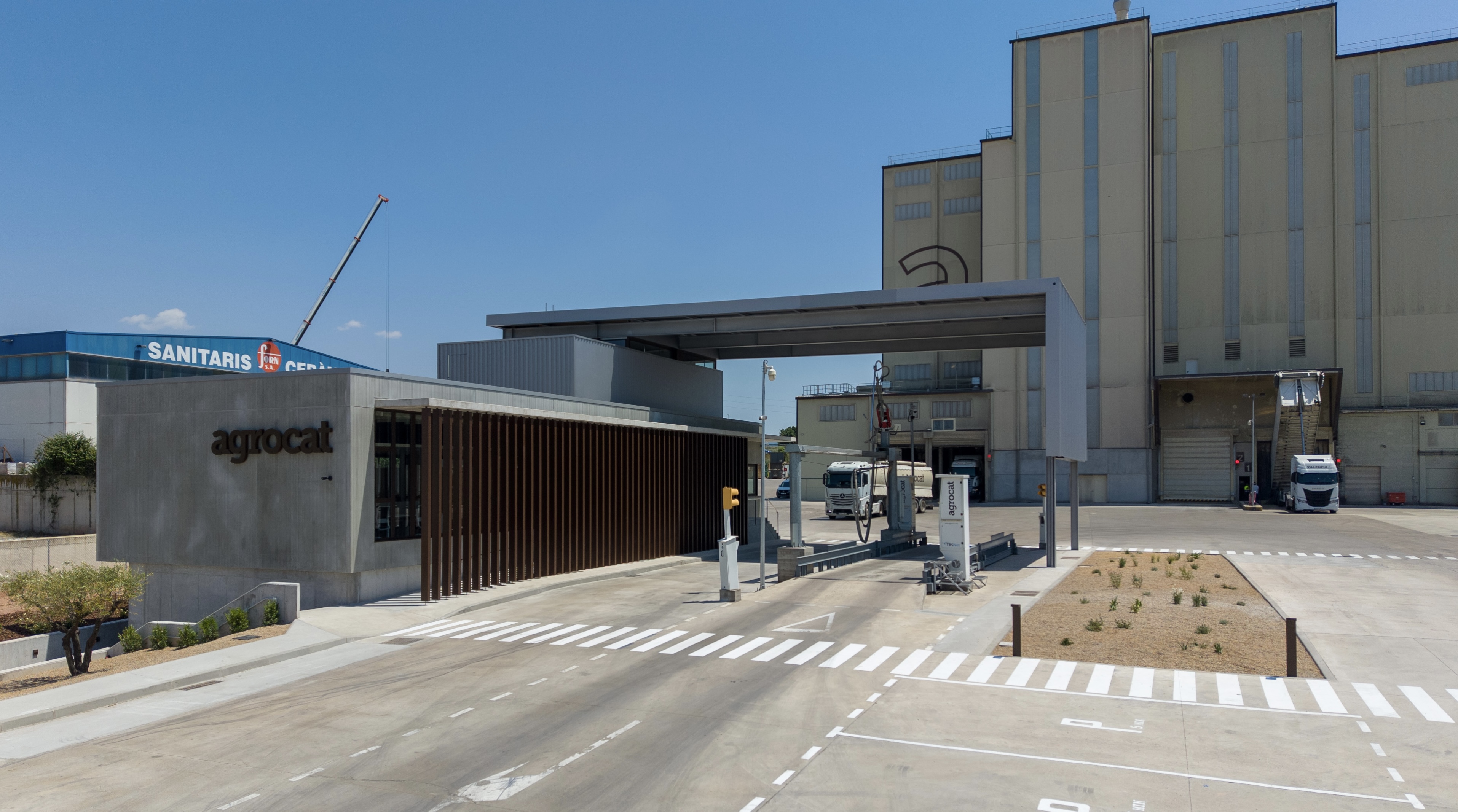 Edifici industrial AGROCAT - 1